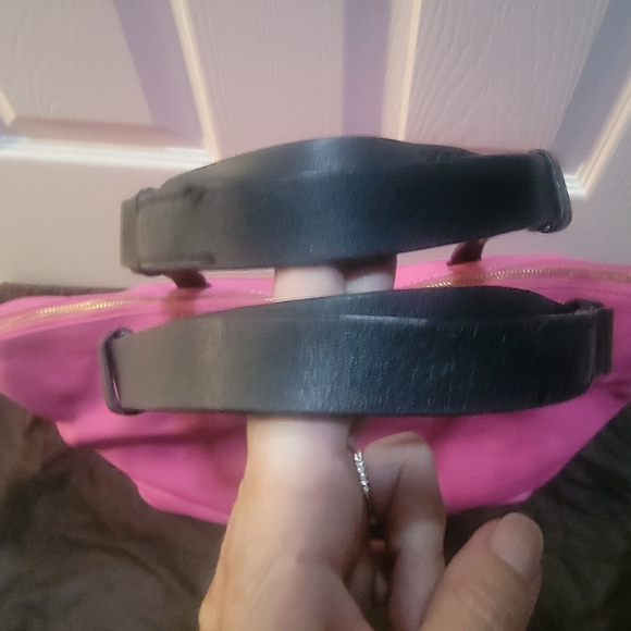 Kate Spade Large Pink & Black Leather Satchel Tote Bag - Picture 2 of 12